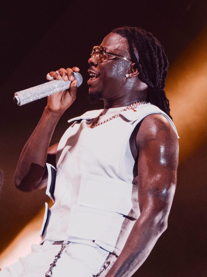 Stonebwoy - Wake Up Stonebwoy - Wake Up